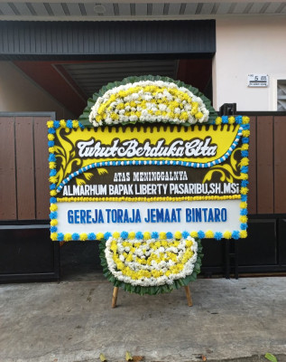 Papan Bunga Duka di Pelayang Raya